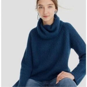 J. Crew Factory Lambs Wool Turtleneck Sweater XXS